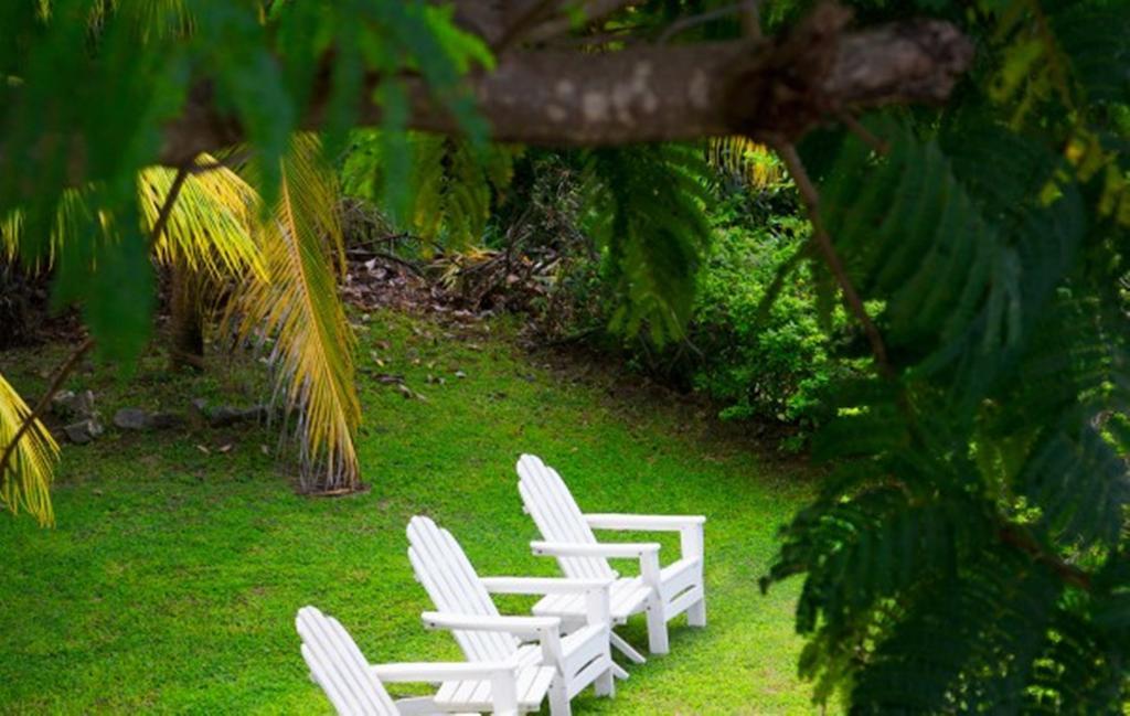 Being Villa Plymouth ภายนอก รูปภาพ